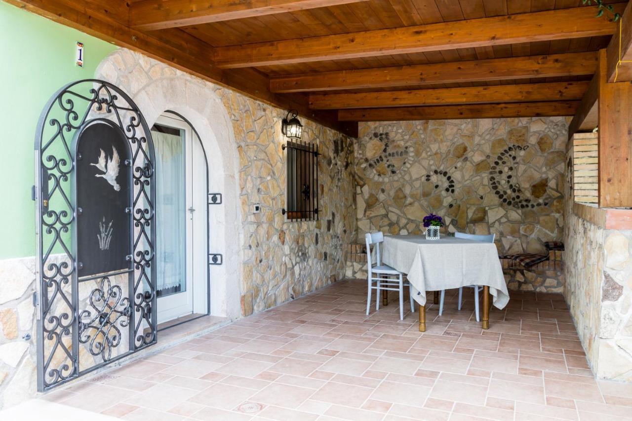 Il Melangolo Rodi Garganico Exterior foto